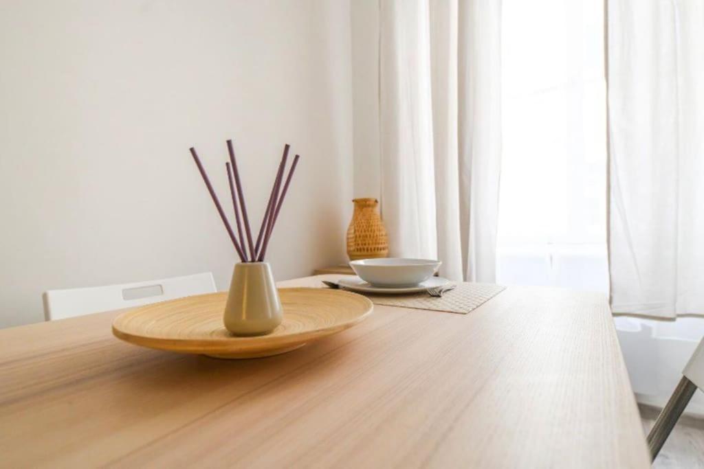 2 Bedroom Flat In Nyar Str., Boutique Будапеща Екстериор снимка